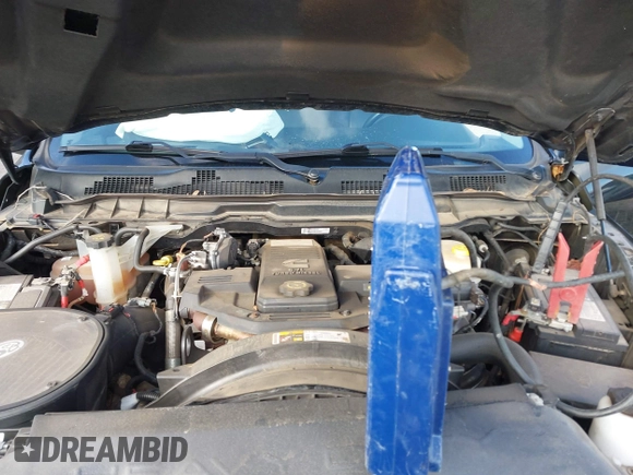 2018 Ram 2500 Laramie with VIN 3C6UR5NL4JG142122, listed as a IAAI auction lot 41638873 with 89,779 mi miles. Bid and sale history available at carsss.com. Image 10.