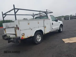 1999 Ford F-350 с VIN 1FDSF34L4XEC47642, выставлен на аукционе IAAI как лот 42513471 с пробегом 187 753 миль миль и . История ставок и продаж доступна на DreamBid. Изображение 4.