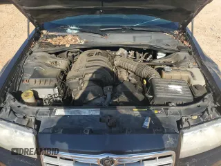 2006 Chrysler 300 z VIN 2C3KA43R06H318491, wystawiony jako Copart lot #53830045 z przebiegiem 179 090 mil mil oraz Szkoda całkowita • Salvage title. Historia ofert i sprzedaży dostępna na DreamBid. Obrazek 11.