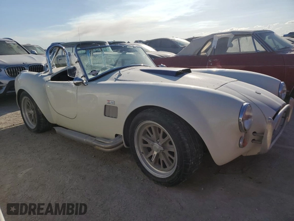 1965 Ford Mustang z VIN FFR1400K, wystawiony jako Copart lot #76302614 z przebiegiem 5 873 mil mil oraz Szkoda całkowita • Salvage title. Historia ofert i sprzedaży dostępna na DreamBid. Obrazek 4.