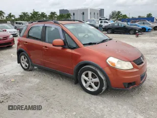2008 Suzuki SX4 Regional Edition z VIN JS2YA413585102589, wystawiony jako Copart lot #59895125 z przebiegiem 144 077 mil mil oraz Czysty tytuł • Clean title. Historia ofert i sprzedaży dostępna na DreamBid. Obrazek 4.