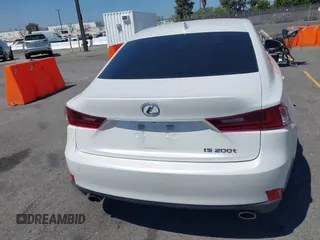 2016 Lexus IS 200t z VIN JTHBA1D22G5036596, wystawiony jako IAAI lot #42278604 z przebiegiem 45 402 mil mil oraz . Historia ofert i sprzedaży dostępna na DreamBid. Obrazek 16.