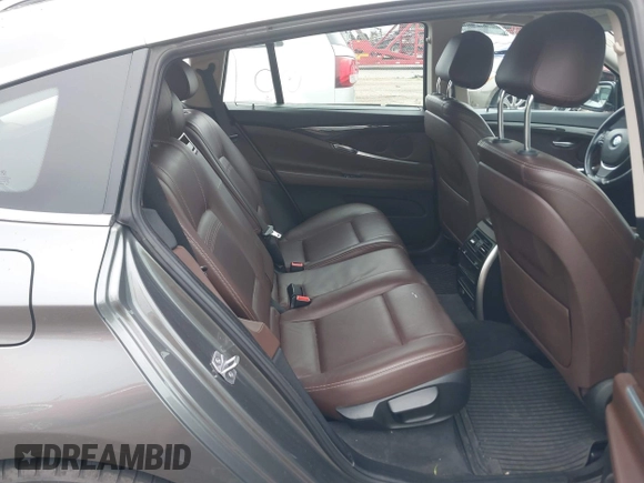 2015 BMW 5 Series 535i Gran Turismo xDrive с VIN WBA5M4C57FD183954, выставлен на аукционе IAAI как лот 42524365 с пробегом 77 726 миль миль и . История ставок и продаж доступна на DreamBid. Изображение 8.