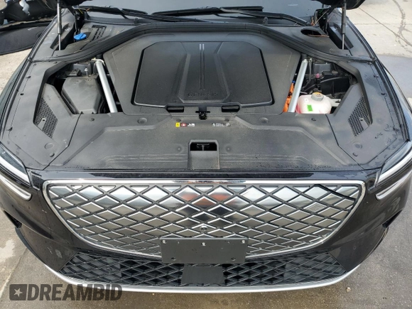 2024 Genesis GV70 Advanced with VIN 5NMMCET12RH003344, listed as a Copart auction lot 56329285 with 7,357 mi miles and Salvage title. Bid and sale history available at DreamBid. Image 12.
