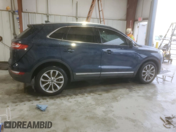 2017 Lincoln MKC Select with VIN 5LMCJ2C99HUL04859, listed as a Copart auction lot 55696015 with 146,810 mi miles and Salvage title. Bid and sale history available at DreamBid. Image 3.