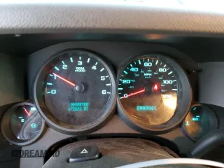 2010 Chevrolet Silverado 1500 LS with VIN 1GCSKREA1AZ251583, listed as a Copart auction lot 88439755 with 172,323 mi miles and Non Repairable. Bid and sale history available at DreamBid. Image 9.