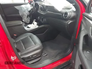 2022 Chevrolet Blazer LT z VIN 3GNKBJR44NS204676, wystawiony jako IAAI lot #42227459 z przebiegiem 32 683 mil mil oraz . Historia ofert i sprzedaży dostępna na DreamBid. Obrazek 5.