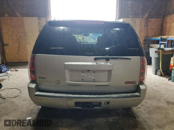 2011 GMC Yukon Denali with VIN 1GKS2EEF2BR353405, listed as a Copart auction lot 51539035 with 210,314 mi miles and Clean Title. Bid and sale history available at carsss.com. Image 6.
