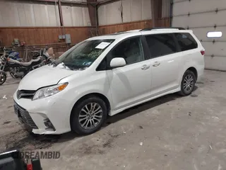 2019 Toyota Sienna XLE Auto Access Seat with VIN 5TDYZ3DC9KS011402, listed as a IAAI auction lot 41597111 with 127,466 mi miles. Bid and sale history available at carsss.com. Image 2.