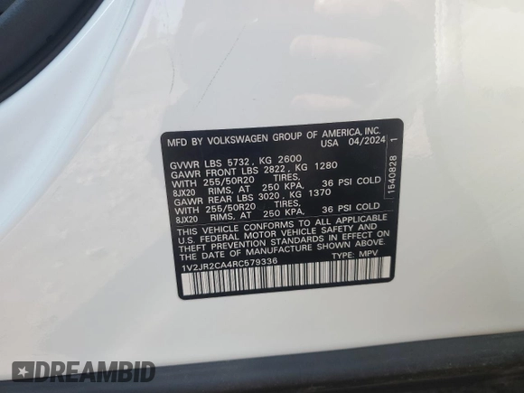 2024 Volkswagen Atlas SE with VIN 1V2JR2CA4RC579336, listed as a Copart auction lot 58968715 with 18 mi miles and Salvage title. Bid and sale history available at DreamBid. Image 13.
