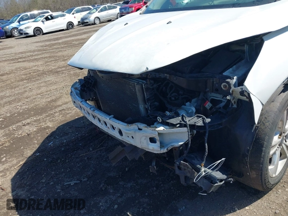 2013 Ford Escape SE with VIN 1FMCU9GX6DUA61596, listed as a IAAI auction lot 41924999 with Not Provided miles and . Bid and sale history available at DreamBid. Image 6.