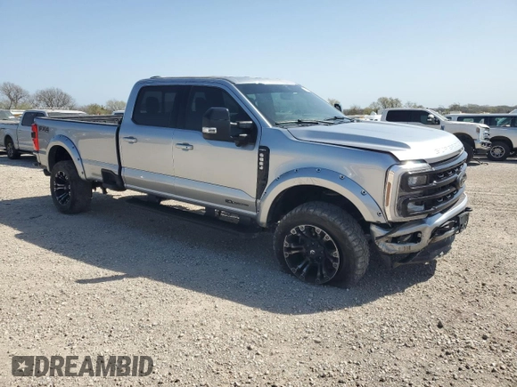 2023 Ford F-350 XL с VIN 1FT8W3BT5PEE10395, выставлен на аукционе Copart как лот 50371135 с пробегом 33 384 миль миль и Списание • Salvage title. История ставок и продаж доступна на DreamBid. Изображение 4.