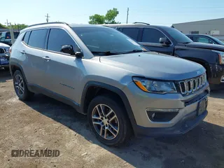 2017 Jeep Compass Latitude with VIN 3C4NJDBB4HT629073, listed as a IAAI auction lot 42231146 with 155,978 mi miles and . Bid and sale history available at DreamBid. Image 1.