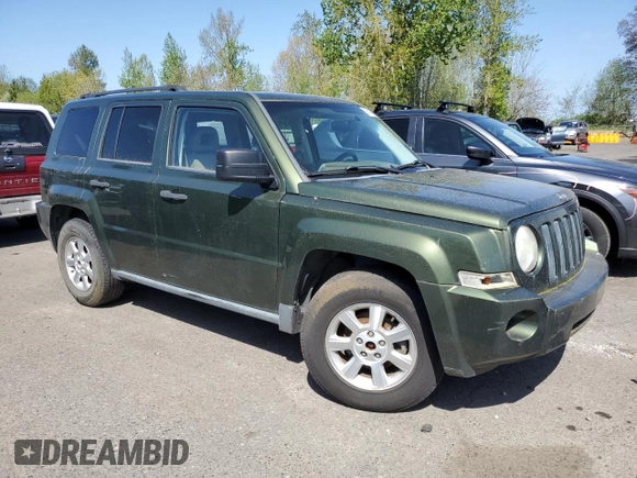 2008 Jeep Patriot Sport z VIN 1J8FF28W38D543935, wystawiony jako Copart lot #53519445 z przebiegiem 169 618 mil mil oraz Czysty tytuł • Clean title. Historia ofert i sprzedaży dostępna na DreamBid. Obrazek 4.