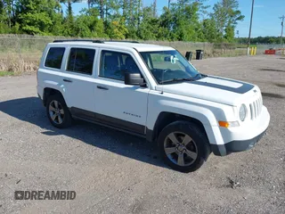2017 Jeep Patriot Sport SE with VIN 1C4NJPBA0HD201127, listed as a IAAI auction lot 42748041 with 136,414 mi miles and . Bid and sale history available at DreamBid. Image 1.