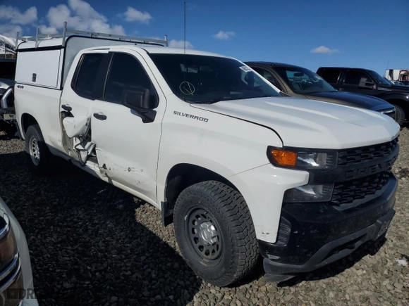 2021 Chevrolet Silverado 1500 Work Truck with VIN 1GCRYAEH9MZ254912, listed as a Copart auction lot 46083125 with 68,420 mi miles and Salvage Title. Bid and sale history available at carsss.com. Image 4.