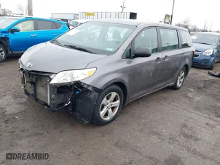 2015 Toyota Sienna L with VIN 5TDZK3DC9FS582287, listed as a IAAI auction lot 41465131 with NaN miles. Bid and sale history available at carsss.com. Image 18.