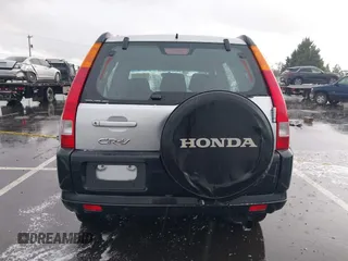 2004 Honda CR-V LX with VIN JHLRD78484C007197, listed as a IAAI auction lot 41581380 with 230,537 mi miles and . Bid and sale history available at carsss.com. Image 16.