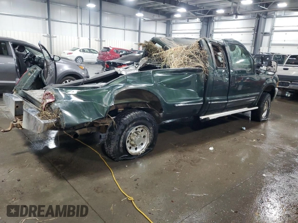 1999 Ford F-250 XL with VIN 1FTNX21S0XEA86579, listed as a Copart auction lot 71221184 with 169,104 mi miles and Non repairable. Bid and sale history available at DreamBid. Image 3.