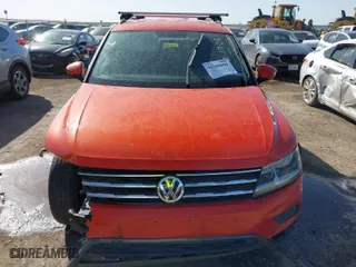 2019 Volkswagen Tiguan S with VIN 3VV1B7AX8KM113120, listed as a IAAI auction lot 41789099 with 124,355 mi miles. Bid and sale history available at carsss.com. Image 12.
