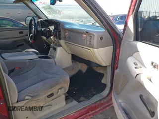2001 GMC Yukon SLT z VIN 1GKEC13T81R150609, wystawiony jako IAAI lot #41685530 z przebiegiem 370 490 mil mil oraz . Historia ofert i sprzedaży dostępna na DreamBid. Obrazek 5.