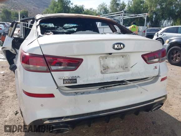 2020 Kia Optima LX with VIN 5XXGT4L35LG417118, listed as a IAAI auction lot 42065294 with Not Provided miles and . Bid and sale history available at carsss.com. Image 16.