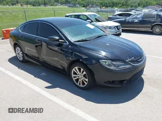 2015 Chrysler 200 Limited z VIN 1C3CCCAB4FN706166, wystawiony jako IAAI lot #42339062 z przebiegiem Nie podano mil oraz . Historia ofert i sprzedaży dostępna na DreamBid. Obrazek 1.