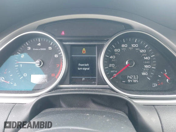 2015 Audi Q7 Premium Plus with VIN WA1LGAFE3FD008123, listed as a IAAI auction lot 42524845 with 94,785 mi miles and . Bid and sale history available at DreamBid. Image 7.