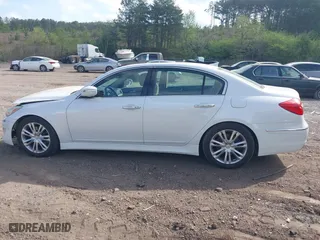 2013 Hyundai Genesis 3.8L with VIN KMHGC4DD2DU233477, listed as a IAAI auction lot 41954347 with 143,879 mi miles. Bid and sale history available at carsss.com. Image 14.