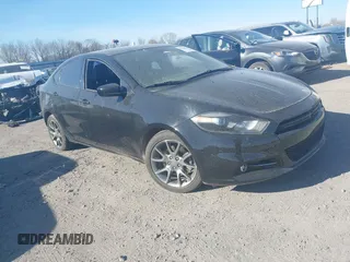 2015 Dodge Dart SXT z VIN 1C3CDFBB1FD141670, wystawiony jako IAAI lot #41868000 z przebiegiem 140 439 mil mil oraz . Historia ofert i sprzedaży dostępna na DreamBid. Obrazek 1.