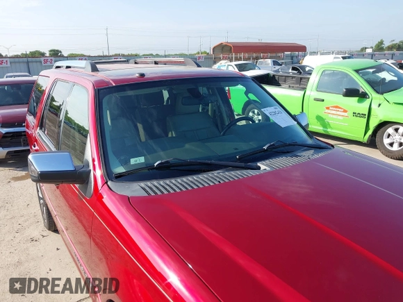 2017 Lincoln Navigator Select with VIN 5LMJJ2HT8HEL11016, listed as a IAAI auction lot 42202420 with 99,966 mi miles and . Bid and sale history available at DreamBid. Image 6.