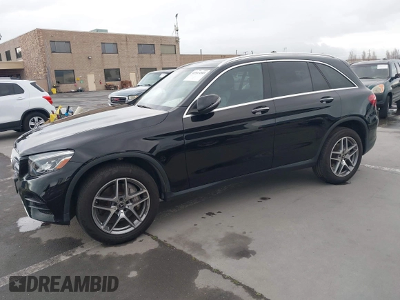 2019 Mercedes-Benz GLC 300 z VIN WDC0G4KBXKF593247, wystawiony jako IAAI lot #41913203 z przebiegiem 30 833 mil mil oraz . Historia ofert i sprzedaży dostępna na DreamBid. Obrazek 18.