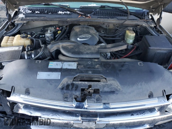 2002 Chevrolet Tahoe LS with VIN 1GNEC13V32R150121, listed as a Copart auction lot 85471964 with 394,756 mi miles and Salvage Title. Bid and sale history available at carsss.com. Image 11.