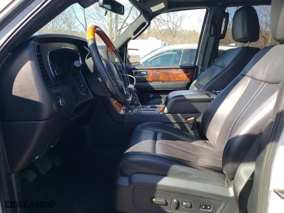 2015 Lincoln Navigator with VIN 5LMJJ2JT7FEJ14619, listed as a Copart auction lot 47436515 with 49,600 mi miles and Salvage Title. Bid and sale history available at carsss.com. Image 7.