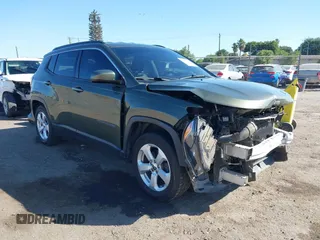 2017 Jeep Compass Latitude with VIN 3C4NJCBB0HT642901, listed as a IAAI auction lot 42497712 with 130,959 mi miles and . Bid and sale history available at DreamBid. Image 14.