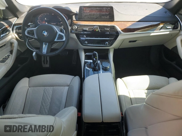 2020 BMW 5 Series 540i с VIN WBAJS1C08LWW81734, выставлен на аукционе Copart как лот 46946895 с пробегом 46 101 миль миль и Списание • Salvage title. История ставок и продаж доступна на DreamBid. Изображение 8.