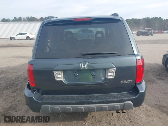 2004 Honda Pilot EX with VIN 2HKYF184X4H590442, listed as a IAAI auction lot 40968680 with 224,892 mi miles. Bid and sale history available at carsss.com. Image 16.