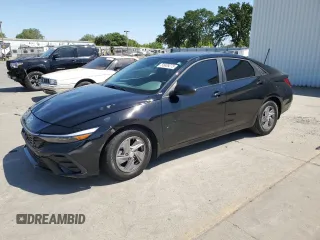 2024 Hyundai Elantra SE z VIN KMHLL4DG9RU692733, wystawiony jako Copart lot #55609275 z przebiegiem 36 081 mil mil oraz Szkoda całkowita • Salvage title. Historia ofert i sprzedaży dostępna na DreamBid. Obrazek 1.