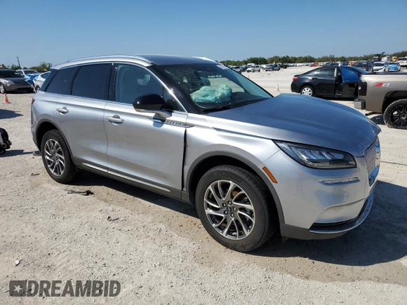 2022 Lincoln Corsair Standard with VIN 5LMCJ1C9XNUL25337, listed as a Copart auction lot 48979155 with 26,811 mi miles and Non repairable. Bid and sale history available at DreamBid. Image 4.