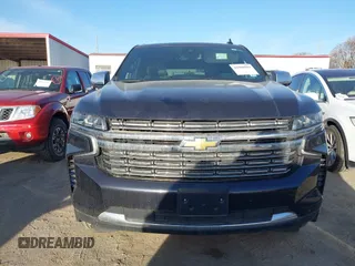 2023 Chevrolet Suburban Premier z VIN 1GNSKFKD0PR135739, wystawiony jako IAAI lot #41808983 z przebiegiem 64 683 mil mil oraz . Historia ofert i sprzedaży dostępna na DreamBid. Obrazek 12.