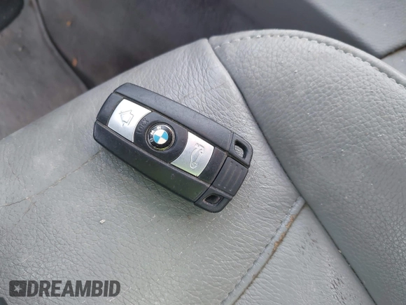 2011 BMW 3 Series 328i xDrive with VIN WBAUU3C50BA542420, listed as a IAAI auction lot 42463583 with 140,053 mi miles and . Bid and sale history available at DreamBid. Image 11.