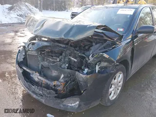 2011 Toyota Camry LE with VIN 4T1BK3EKXBU617850, listed as a IAAI auction lot 41647333 with 221,533 mi miles. Bid and sale history available at carsss.com. Image 6.
