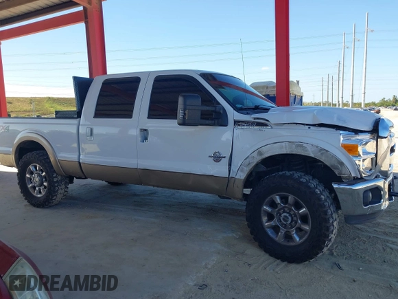 2014 Ford Super Duty F-250 SRW XL with VIN 1FT7W2BT2EEB11465, listed as a IAAI auction lot 40938848 with 224,153 mi miles. Bid and sale history available at carsss.com. Image 13.