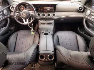 2019 Mercedes-Benz E 300 с VIN WDDZF4JB1KA621747, выставлен на аукционе Copart как лот 59217015 с пробегом 76 926 миль миль и Списание • Salvage title. История ставок и продаж доступна на DreamBid. Изображение 8.