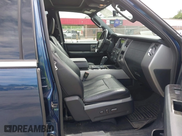 2017 Ford Expedition Limited с VIN 1FMJU2AT3HEA65772, выставлен на аукционе IAAI как лот 42301176 с пробегом 136 962 миль миль и . История ставок и продаж доступна на DreamBid. Изображение 5.