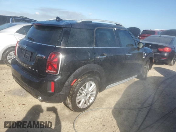 2024 MINI Countryman Cooper S with VIN WMZ53BR06R3S13056, listed as a Copart auction lot 74467254 with 1,923 mi miles and Non Repairable. Bid and sale history available at carsss.com. Image 3.
