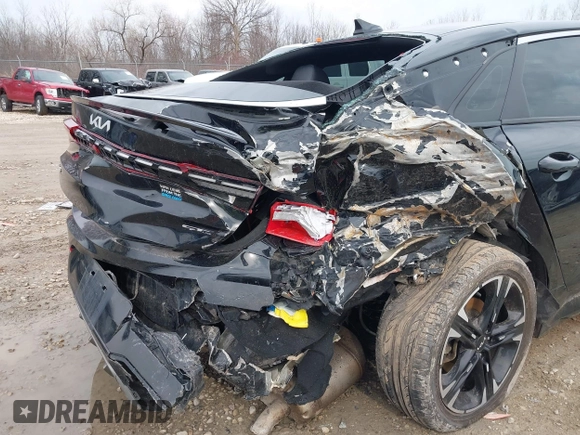 2022 Kia K5 GT-Line z VIN 5XXG64J29NG115786, wystawiony jako IAAI lot #42094520 z przebiegiem 84 234 mil mil oraz . Historia ofert i sprzedaży dostępna na DreamBid. Obrazek 6.