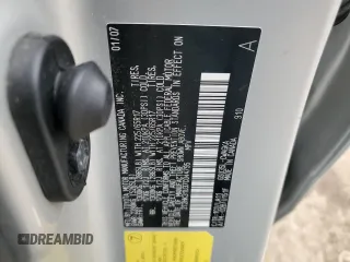 2007 Lexus RX 350 z VIN 2T2HK31U37C044795, wystawiony jako Copart lot #59156565 z przebiegiem 223 845 mil mil oraz Czysty tytuł • Clean title. Historia ofert i sprzedaży dostępna na DreamBid. Obrazek 13.