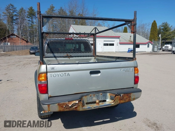 2003 Toyota Tacoma with VIN 5TEWN72N93Z225924, listed as a IAAI auction lot 41839787 with 308,638 mi miles. Bid and sale history available at carsss.com. Image 16.