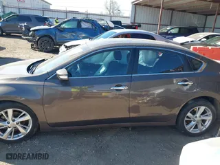 2013 Nissan Altima 2.5 SV with VIN 1N4AL3AP0DN408408, listed as a IAAI auction lot 41827791 with 184,504 mi miles. Bid and sale history available at carsss.com. Image 14.